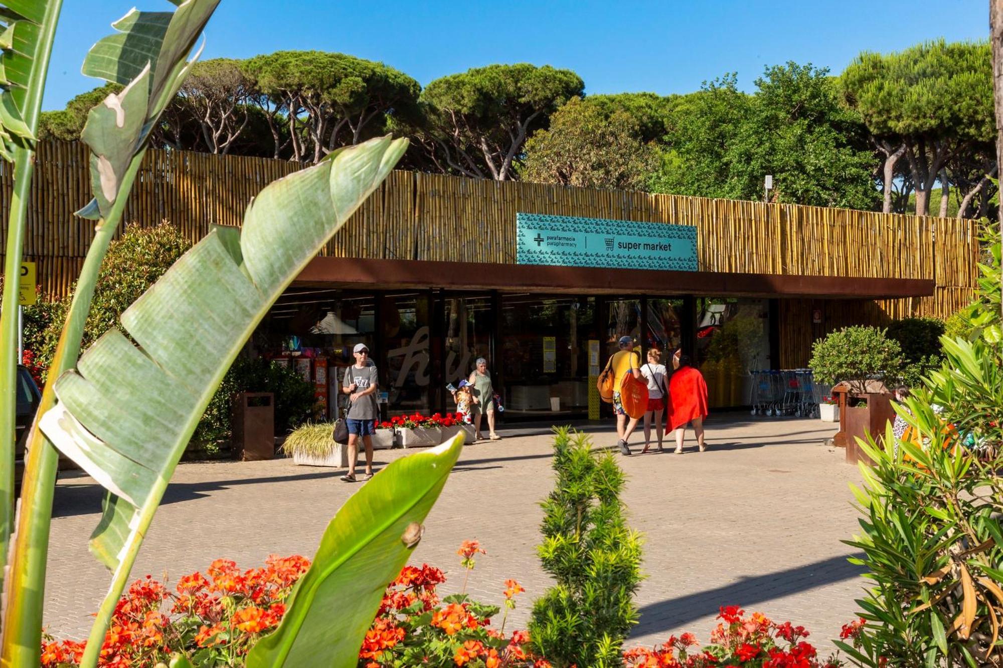 Hu Park Albatros Village 3* San Vincenzo